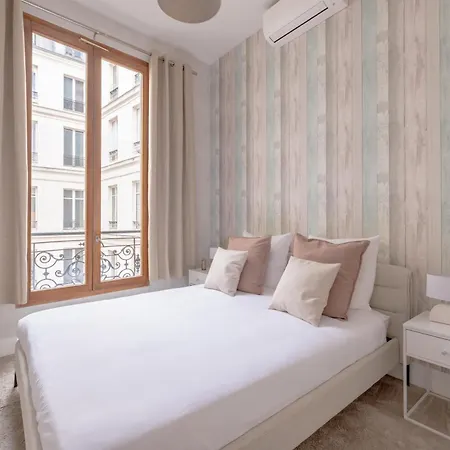 Beautiful Duplex Heart Of Apartment Paris